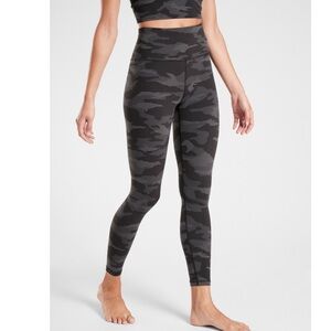 Athleta Ultra High Rise Elation 7/8 Tight